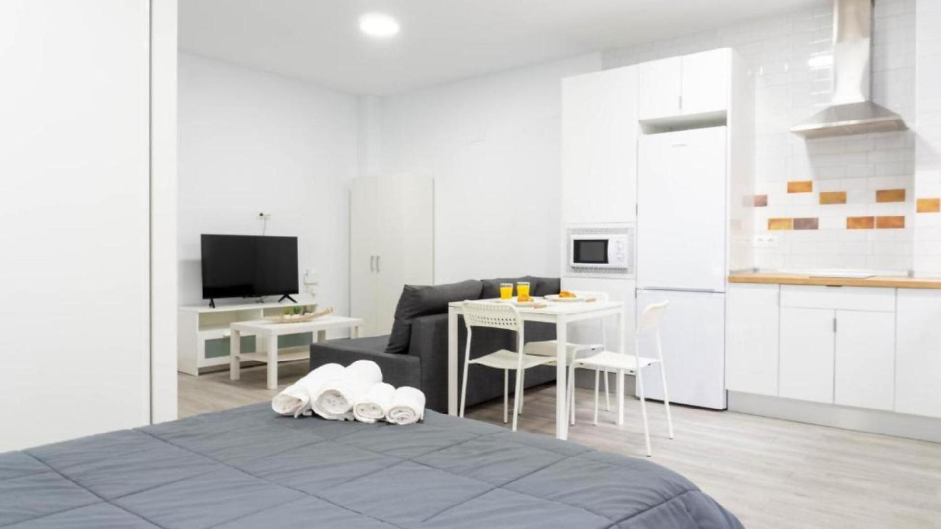 Apartamento La Paloma A Apartamento En Малага Екстериор снимка